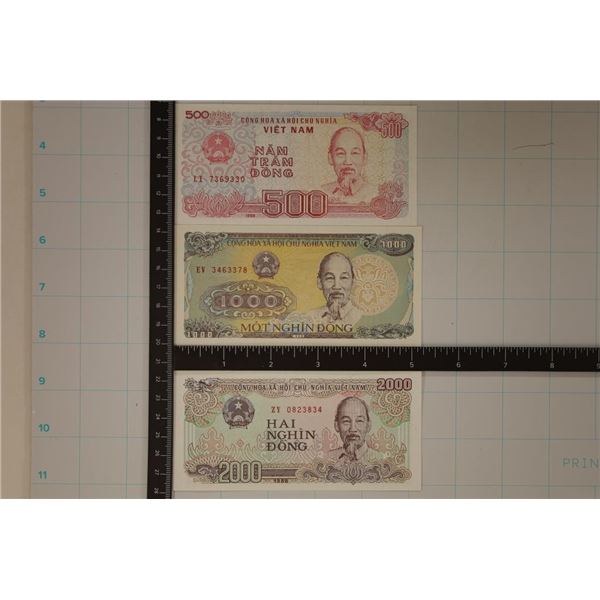3-1988 VIETNAM COLORIZED CRISP UNC BILLS: 500,