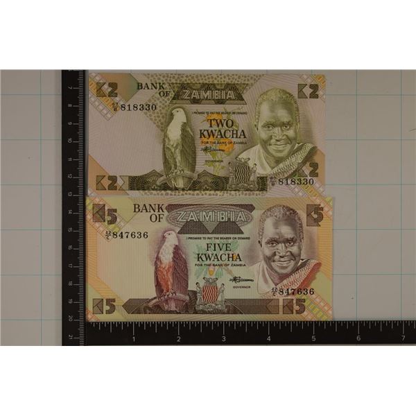 2 ZAMBIA KWACHA CRISP UNC COLORIZED BILLS: 2 &5