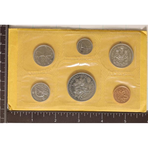 1970 & 1971 CANADA UNC SETS  WITH ENVELOPES WATCH