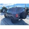 Image 4 : JEEP LIBERTY 2003 T-DONATION