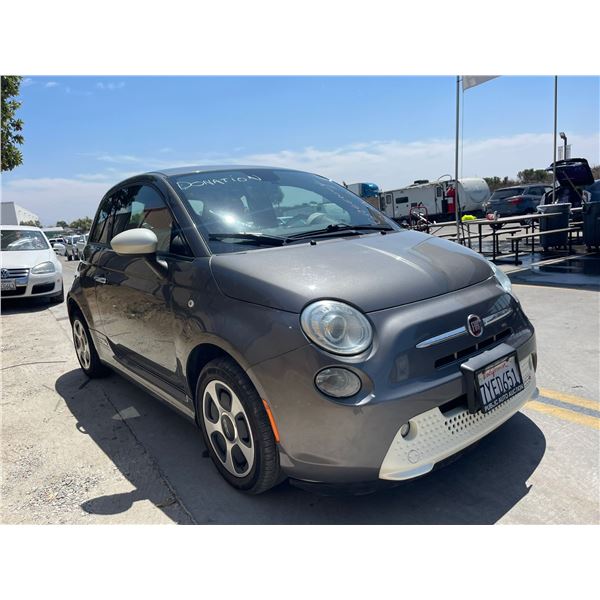 FIAT 500E 2013 T-DONATION