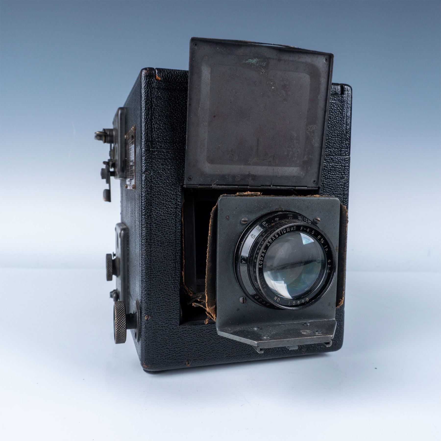 R.B. Graflex Series B Camera by Eastman Kodak Company