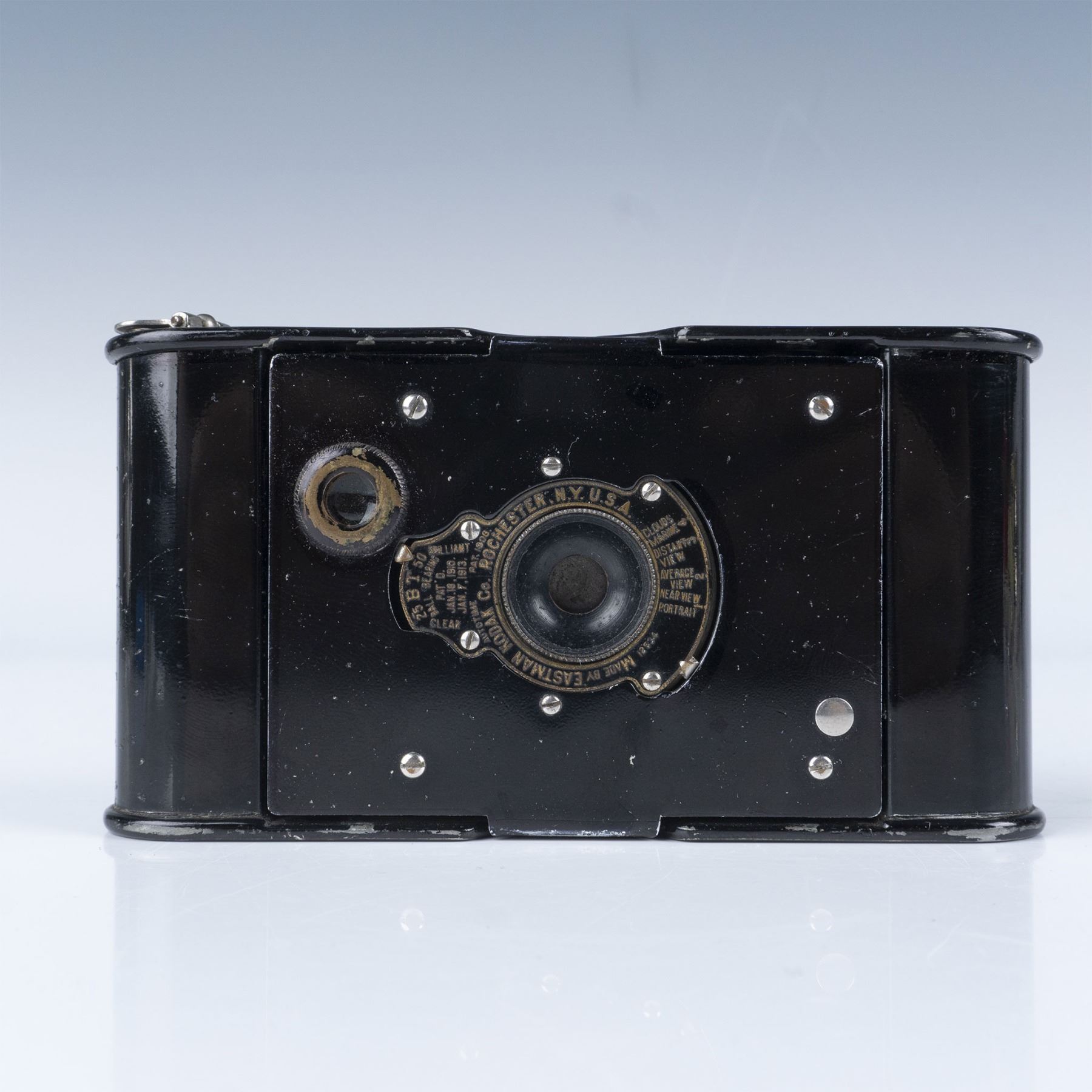 Appareil photo Kodak « Vest Pocket » vers 1920 avec soufflet Appareil photo Kodak « Vest Pocket » vers 1920 avec soufflet