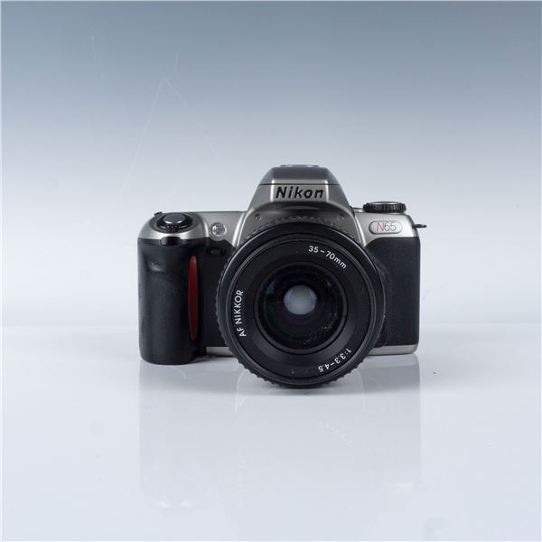Nikon N65 35mm Film Camera with 35-70mm AF Nikkor Lens