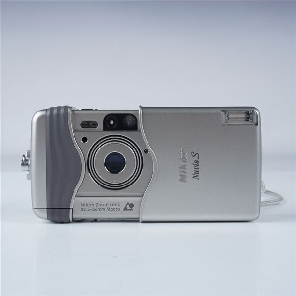 Nikon Nuvis S APS Film Camera, Compact Design