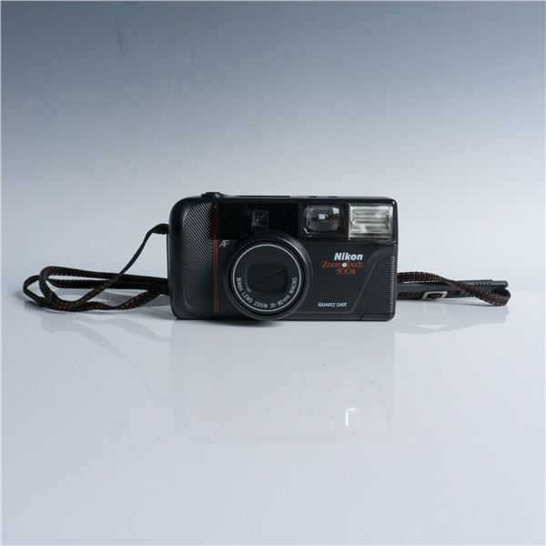 Nikon Zoom-Touch 500s 35mm Film Camera, 35-80mm Macro Lens