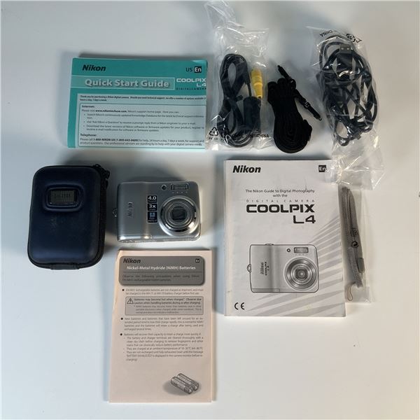 Nikon Coolpix L4 Digital Camera, 4.0 Megapixels