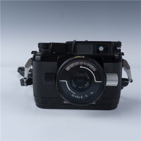 Nikon Nikonos III Underwater Camera, 35mm Lens