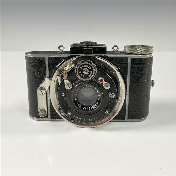 Ihagee Vest Pocket Camera with Prontor Shutter