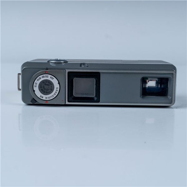Minolta 16 EE II Subminiature Camera