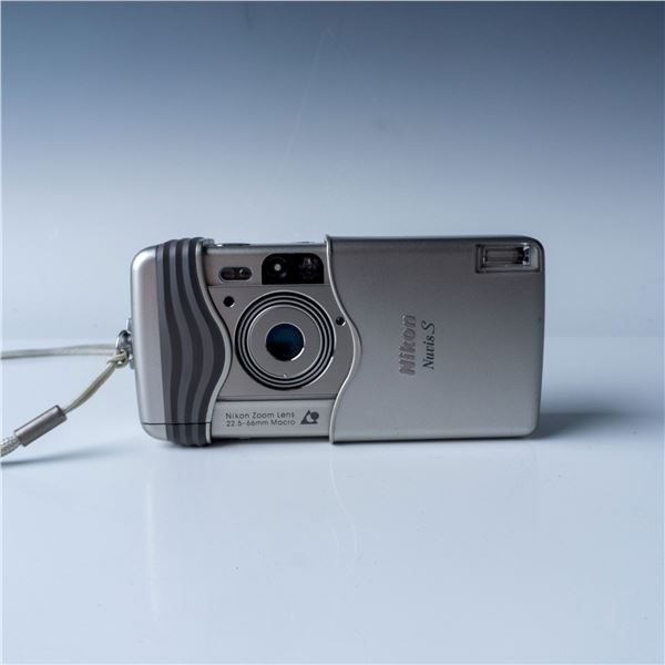 Nikon Nuvis S APS Film Camera