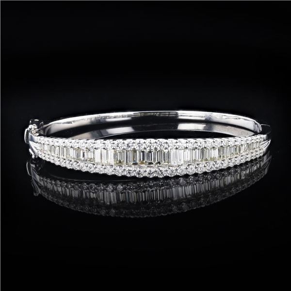 4.82 ctw E - F COLOR VS1 - SI1 CLARITY Diamond 14K White Gold Bangle