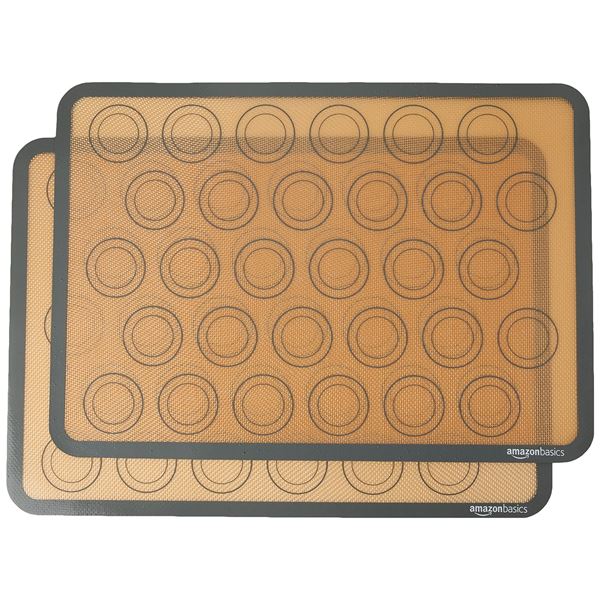 NEW 2 PACK AMAZON BASICS SILICONE BAKING MAT
