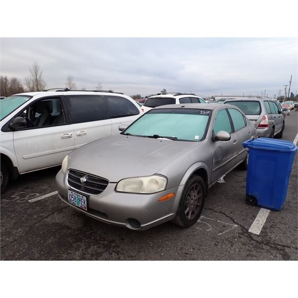 2000 Nissan Maxima