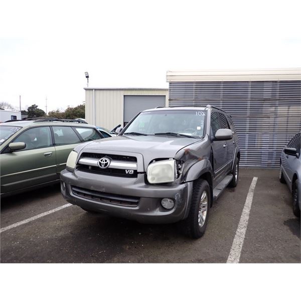 2005 Toyota Sequoia