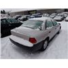 Image 3 : 1999 Saturn SL1