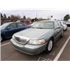 Image 1 : 2005 Lincoln Town Car