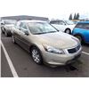 Image 2 : 2008 Honda Accord RUNS WITH MECHANICAL PROBLEMS