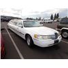 Image 2 : 2000 Lincoln Town Car RUNS WITH MECHANICAL PROBLEMS