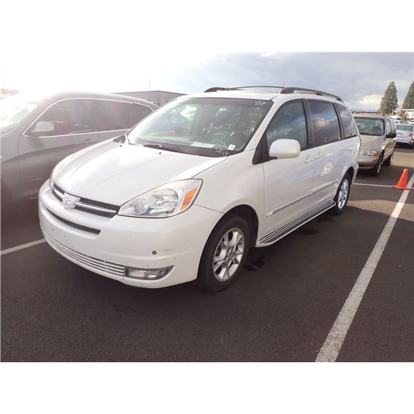 2005 Toyota Sienna