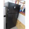 Image 1 : GE Black Ref/Freezer
