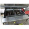 Image 2 : Pitco Gas Double Deep Fryer w/Table Top & Recovery