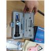 Image 2 : Manual Juicer, Portable Refractometer, Electric Knife, Cheese Grater, Knives