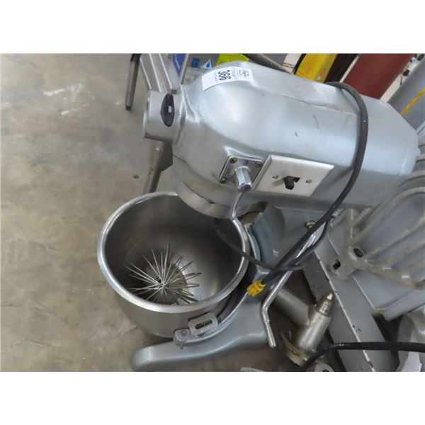 Hobart 20 Qt. Mixer w/Bowl/Whip
