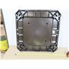 Image 2 : LOT DE 5 BASE POUR CONTENANT (LANDMARK) RUBBERMAID# MP422  26"x26"x2"