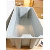 Image 2 : BAC EN FIBRE DE VERRE STACKABLE ORBIS 43"x20"x14"