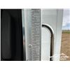 Image 6 : 2008 KENWORTH T300 T/A GRAIN TRUCK