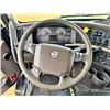 Image 15 : 2015 VOLVO VN T/A SLEEPER TRUCK TRACTOR