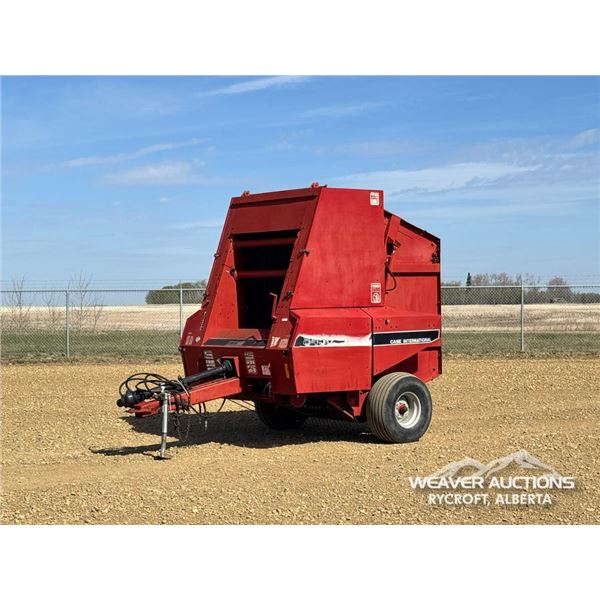 CASE IH 8450 ROUND BALER