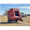 Image 2 : CASE IH 8450 ROUND BALER