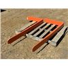 Image 4 : TMG 60 IN. PALLET FORKS