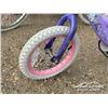 Image 9 : (3) KIDS BIKES