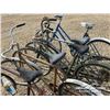 Image 5 : (5) VINTAGE BIKES