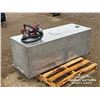 Image 4 : 100 GALLON FUEL TANK W/12V FILL-RITE PUMP