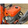 Image 11 : 2019 HUSQVARNA ST 424T TRACKED SNOW BLOWER