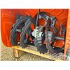 Image 13 : 2019 HUSQVARNA ST 424T TRACKED SNOW BLOWER
