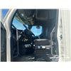 Image 9 : 2024 WESTERN STAR 49X T/A SLEEPER TRUCK TRACTOR