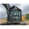 Image 55 : 2015 JOHN DEERE 250G LC HYDRAULIC EXCAVATOR