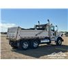 Image 3 : 2015 KENWORTH T800 T/A DUMP TRUCK