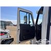 Image 28 : 2018 INTERNATIONAL 4300 SBA S/A FLATBED TRUCK