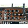 Image 16 : 2007 PETERBILT 378 TRI DRIVE SLEEPER TRUCK TRACTOR