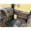 Image 9 : 2007 PETERBILT 378 TRI DRIVE SLEEPER TRUCK TRACTOR