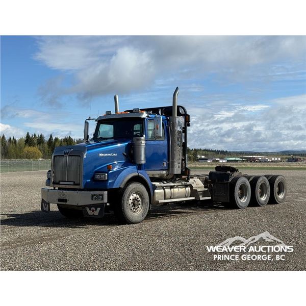 2018 WESTERN STAR 4900SA TRI DRIVE LOG TRUCK