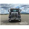 Image 2 : 2016 WESTERN STAR 4900SA TRI DRIVE LOG TRUCK