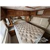 Image 35 : 1999 MONACO DYNASTY 40 FT. S/A MOTORHOME