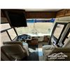 Image 8 : 1999 MONACO DYNASTY 40 FT. S/A MOTORHOME